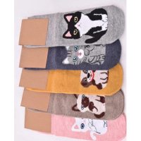 Серые трикотажные носки с кошачьим декором