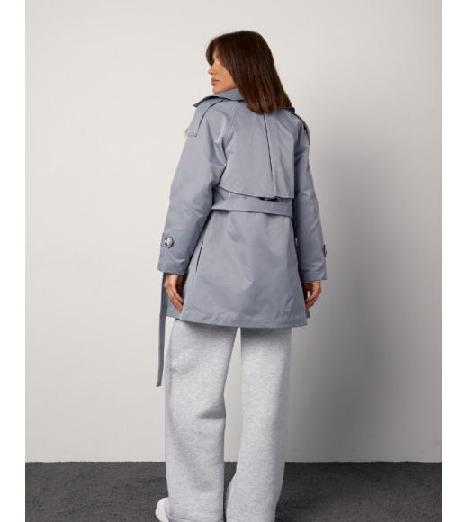 Серый двубортный тренч с вставкой