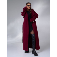 Удлиненное пальто цвета бургунди с боковыми разрезами