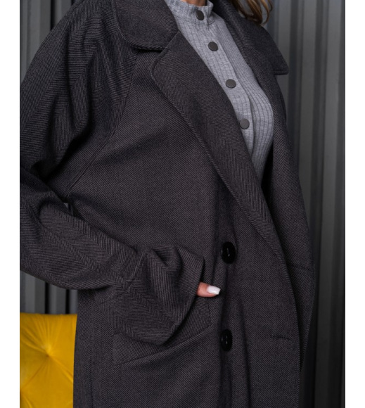 Темно-серое удлиненное пальто с разрезами