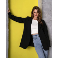 Черный классический пиджак свободного кроя