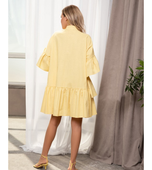 Желтое коттоновое свободное платье-рубашка