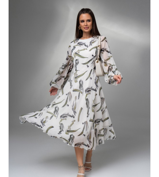 Бело-оливковое принтованное платье из шифона