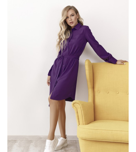 Фиолетовое платье-рубашка на пуговицах