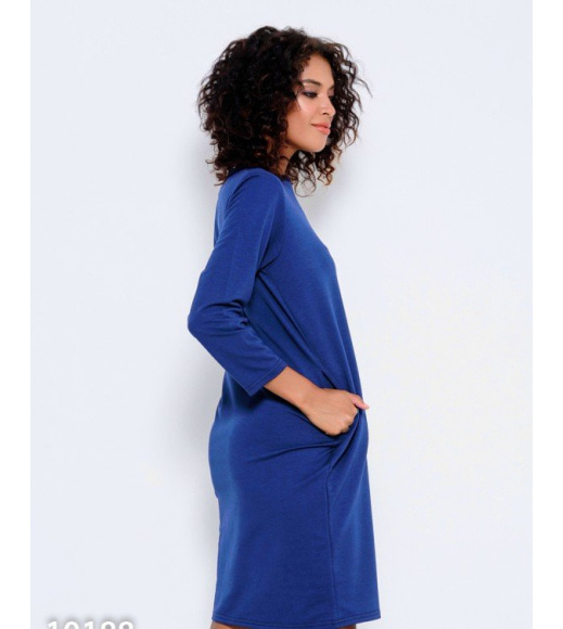Трикотажне пряме синє плаття з кишенями