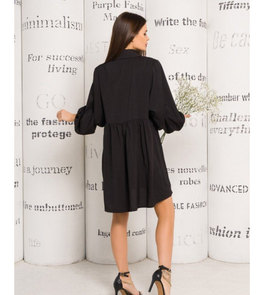 Чорне вільне плаття-сорочка зі складками