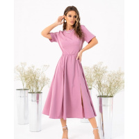 Розовое платье с разрезом и вырезом на спине