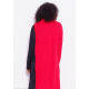 Красно-черное свободное платье с высокой горловиной
