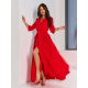 Длинное красное платье с разрезом