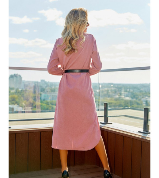 Розовое вельветовое платье-рубашка миди длины