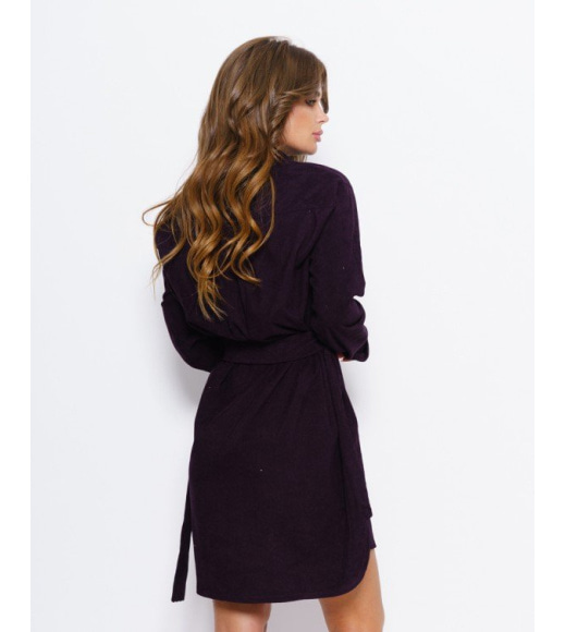 Фиолетовое вельветовое асимметричное платье-рубашка