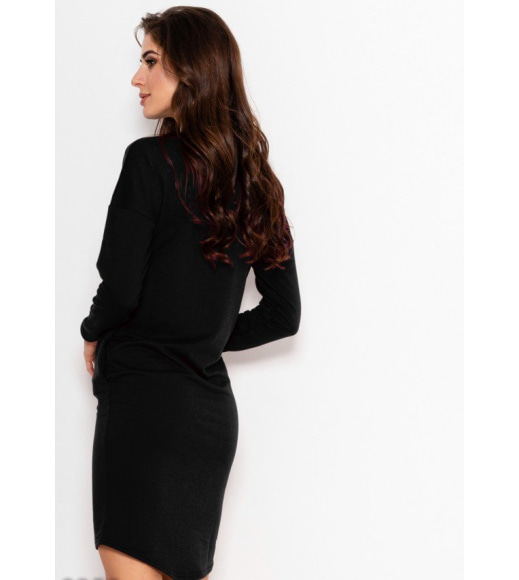 Свободное черное платье из двунити с вышивкой двусторонними матовыми пайетками