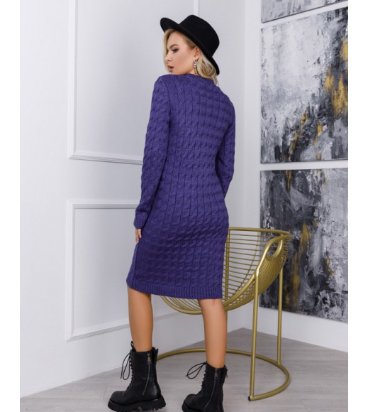 Фиолетовое шерстяное вязаное платье с узором-аран