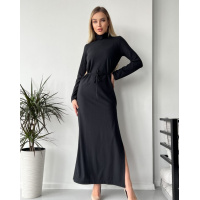 Черное длинное платье с боковыми вырезами