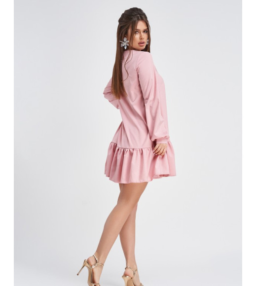 Розовое расклешенное платье с планкой на пуговицах