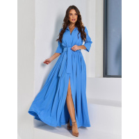 Длинное темно-голубое платье с разрезом