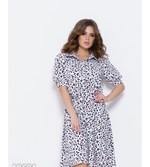 Черно-белое платье с леопардовым принтом