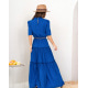 Синее длинное платье с рюшами