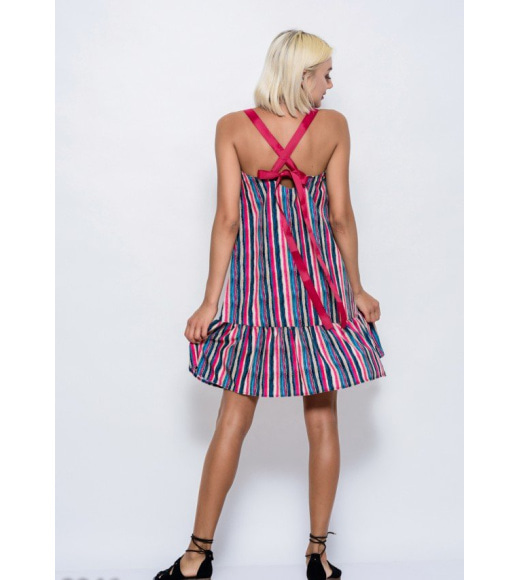 Цветное полосатое короткое платье-сарафан из софта в полоску с воланом по низу и шлейками