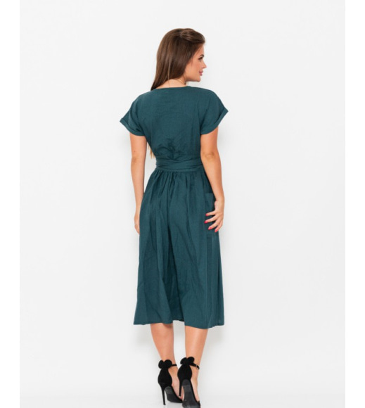 Темно-зелене лляне плаття на запах з кишенями