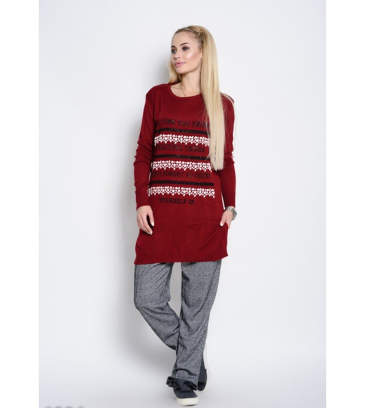 Бордовое платье-свитер из тонкой шерсти с декором спереди