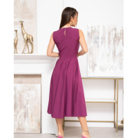 Фиолетовое классическое платье без рукавов