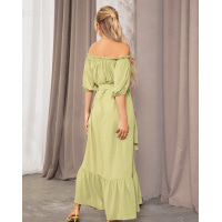 Зеленое креповое платье на пуговицах с воланом