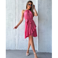 Розовый сарафан с воланом