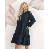 Зеленое платье-трапеция с воланами