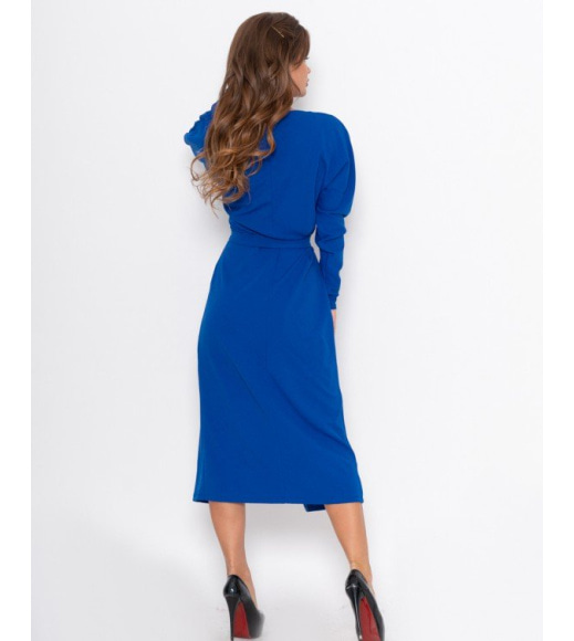 Синее платье на пуговицах с накладными карманами