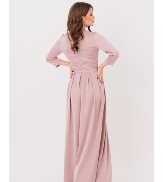 Сиреневое сатиновое длинное платье с декольте на запах