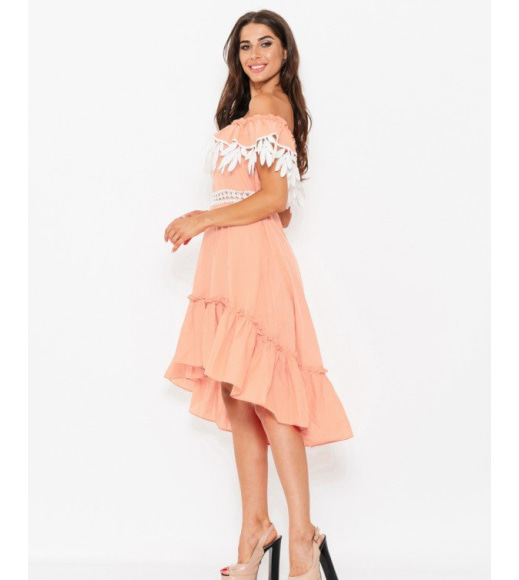 Розовое асиметричное коттоновое платье с отворотом