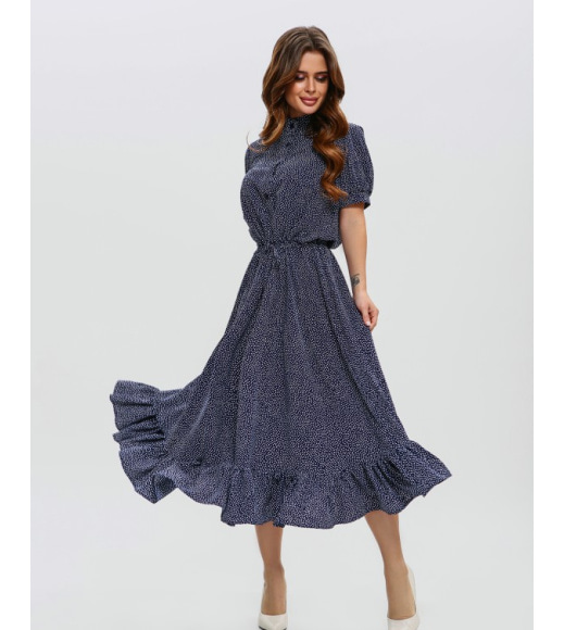 Темно-синее приталенное платье с мелким принтом