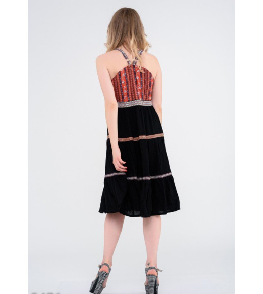 Черное платье Бохо с коралловым лифом