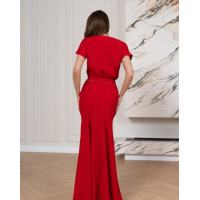 Красное платье макси длины