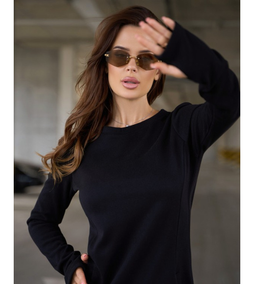 Черное ангоровое длинное платье облегающего кроя