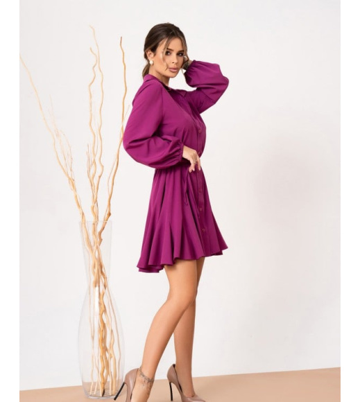 Фиолетовое платье-рубашка с клиньями