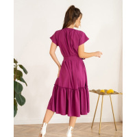 Вільна фіолетова сукня з воланом