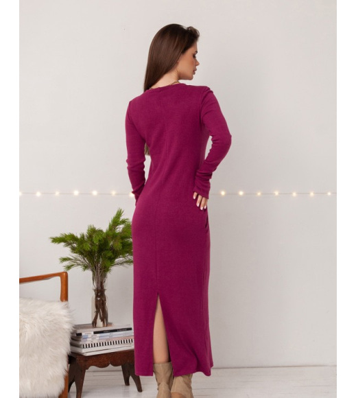 Фиолетовое длинное платье с карманами
