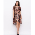 Вільне асиметричне плаття з тигровим принтом