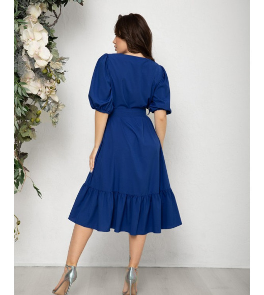 Синее расклешенное платье с рукавами-фонариками
