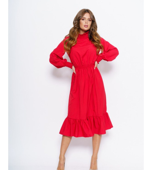 Красное приталенное миди платье с жаткой