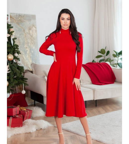 Червона ангорова сукня з коміром-стійкою