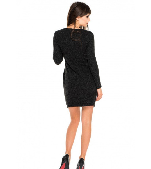 Черное демисезонное мини-платье с зеркальной аппликацией
