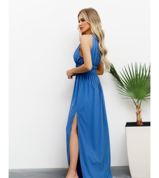 Темно-блакитна довга сукня з жниваркою на талії