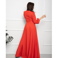 Червоне довге плаття з кроєм на запах