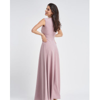 Рожева довга сукня без рукавів