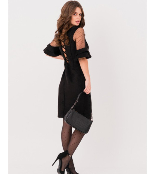 Черное замшевое платье-футляр с воланами