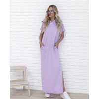 Сиреневое трикотажное длинное платье с капюшоном