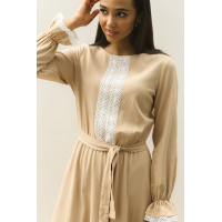 Длинное бежевое платье с рукавами декорировано льняным кружевом Seventeen 2053.5317